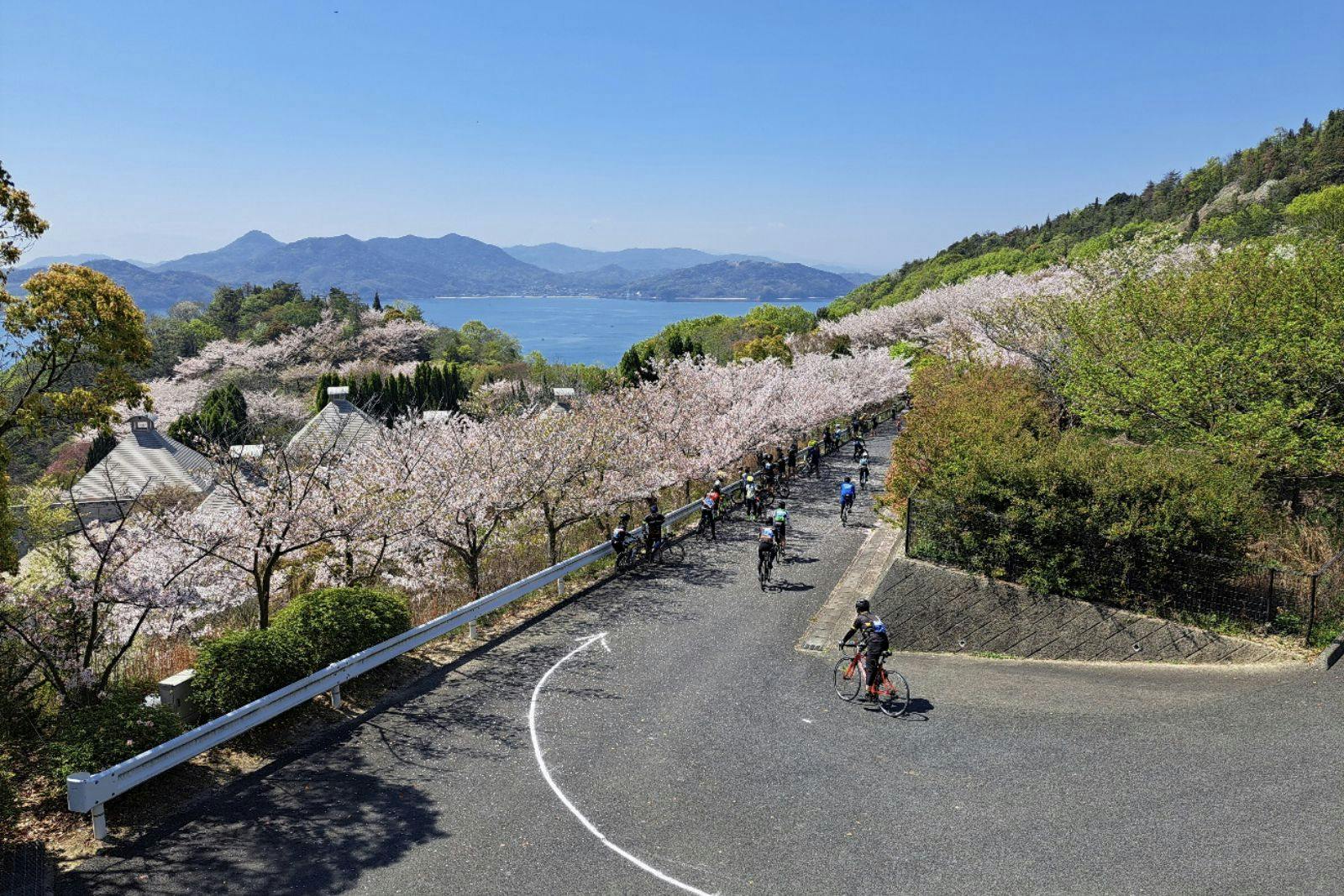 シトラスパーク瀬戸田は、4月14日に開催された「グラン・ツール・せとうち 2024」をエイドステーションとして応援しました